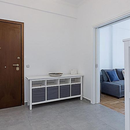 Spacious Two Bedroom Apartment In Central Location Афіни Екстер'єр фото