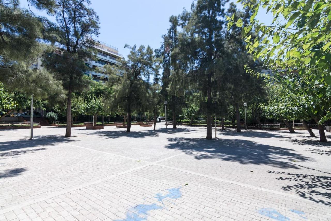 Spacious Two Bedroom Apartment In Central Location Афіни Екстер'єр фото