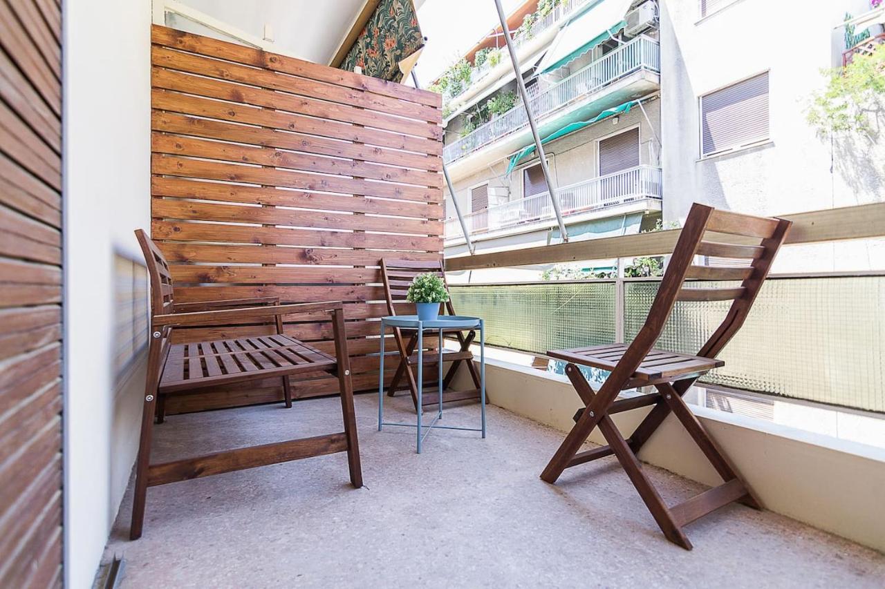 Spacious Two Bedroom Apartment In Central Location Афіни Екстер'єр фото